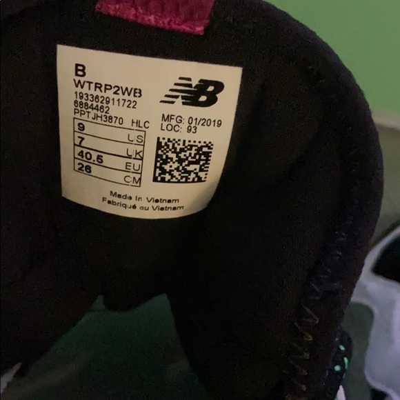 Women Multi Color New Balance Test Run Size 9 - Picture 3 of 4